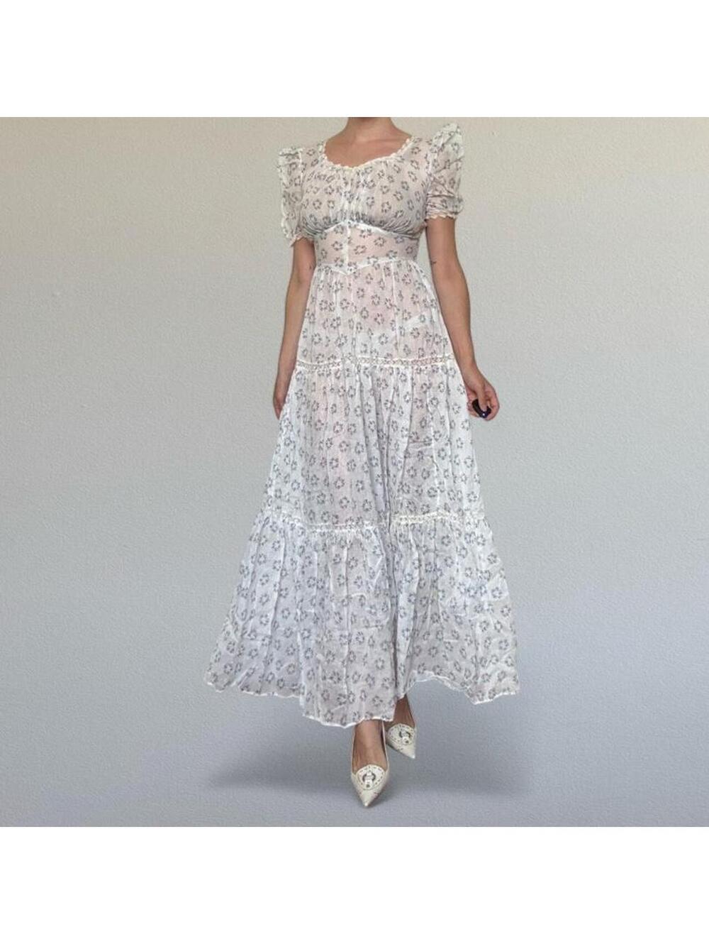 SOLD Vintage 70s milkmaid peasant dress Sz. XS - Picture 2 of 8